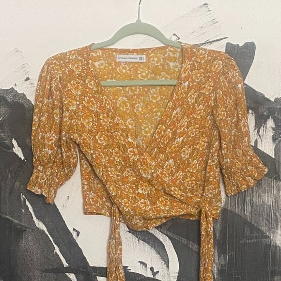 Faithfull the Brand | Mali Wrap Top in Saffron | Small - Picture 4 of 13